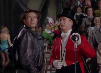 Should I whistle them down, Brad?
They're changing their act. - The Greatest Show on Earth
