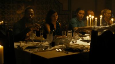 Should we wait for them? - Fear the Walking Dead
