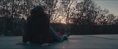 Shouldn't you be leaning on me - Stronger