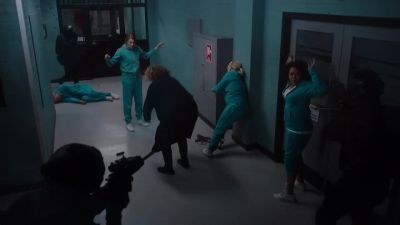 (SHOUTING) Everyone get on the ground! - Wentworth