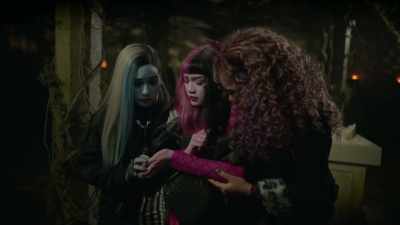 [shouting, pounding] - Monster High: The Movie