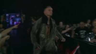 (Shouting) - The Wrestlers