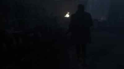 [ Shouts indistinctly ] - Falling Skies