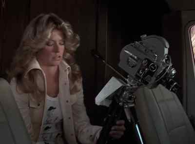(SHOVEL DIGGING) - The Six Million Dollar Man
