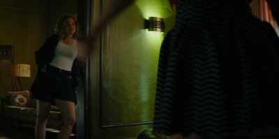 Shoving a full-grown man
into a suitcase that size? - Chucky