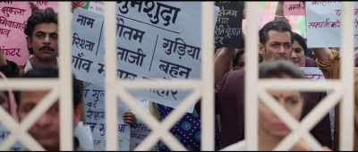 Show me how do I bear this - Bharat