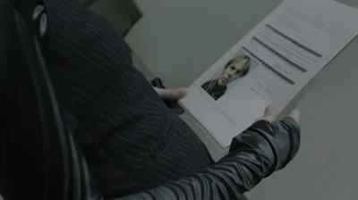 - Show me your bag. Let me see.
- No, you can't. - The Bridge