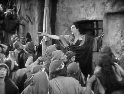 Show me to him.
I can not find him. - The King of Kings