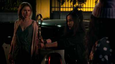 show-us-the-way-alex - Marvel's Runaways