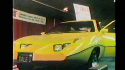 Show vehicles don't have
to operate or do anything. - The Lady and the Dale