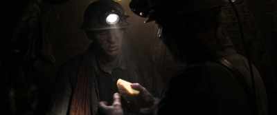 - Show.
- What? - The Deep Dark