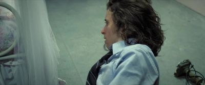 Show me you're sorry. - Intruders