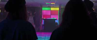 [shrieks] - Booksmart