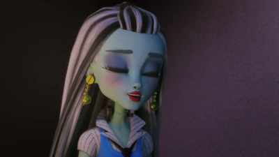 (SHRIEKS) - Monster High: Electrified