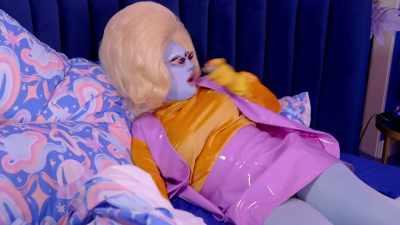 Shush! Shush! - Trixie Motel