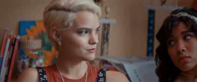 - Shut up! Really?
- Okay, well, um... - Tragedy Girls