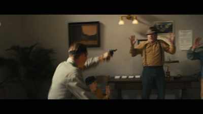 Shut up! Shut up!
Get on the goddamn floor! - Dreamland