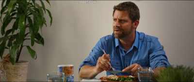 - Sì, non hanno problemi con questo. - A Nice Quiet Life
