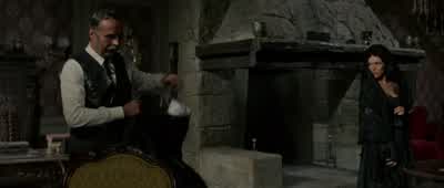 - Siamo certi che non ci ha visto nessuno? - A Fistful of Dollars