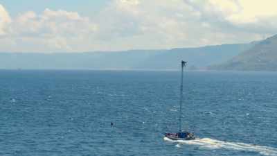 Sicilian marine engineers have to use
ingenious technology - Europe From Above