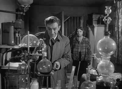 Sid, are you in trouble? - The Man in the White Suit