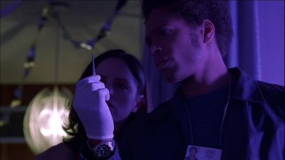              SIDLE:
 Tiniest diamond in the world. - CSI: Crime Scene Investigation