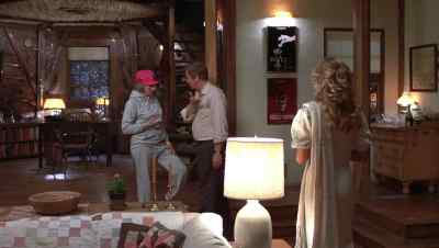 SIDNEY: This is my wife, Myra.
MYRA: How do you do? - Deathtrap