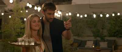Siena, my girlfriend.
This is Dani, - The Key Game