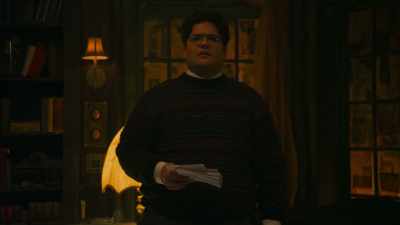 (sighs)
Anyway, which one is better: - What We Do in the Shadows