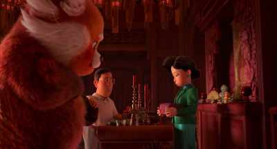 (SIGHS) As you know,
our ancestor, Sun Yee, - Turning Red