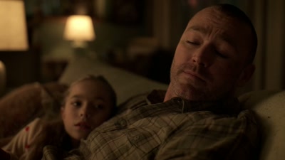 -[sighs]
-[Betty whines] - Will Trent