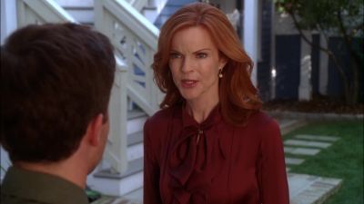 (Sighs) clear your things out
and turn in your keys. - Desperate Housewives