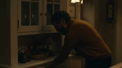 (SIGHS, CLEARS THROAT) - Scenes from a Marriage
