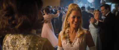 [sighs] It's positively
such a beautiful night. [chuckles] - Palm Royale
