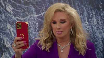 [sighs] jeffrey, is this
what happens to people - Ladies of the '80s: A Divas Christmas