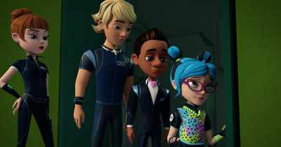 [sighs] Malware fried it,
that little techno creep. - Spy Kids: Mission Critical