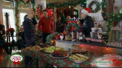 - [sighs]
- Runner-up? - Check Inn to Christmas