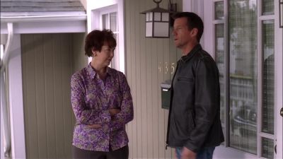 (sighs) - Desperate Housewives