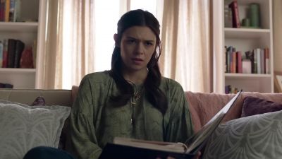 [sighs] - Supergirl