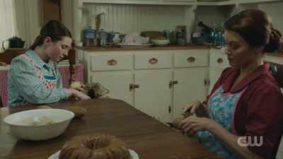 - [sighs] - The Waltons' Homecoming