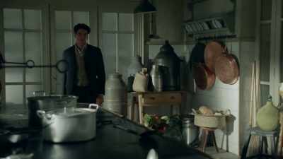 [ Sighs ] - Grand Hotel