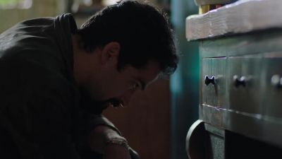 (sighs) - Queen of the South