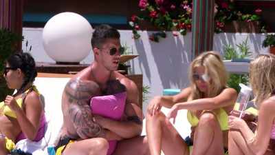 (SIGHS) - Love Island