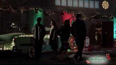 [sighs] - Check Inn to Christmas