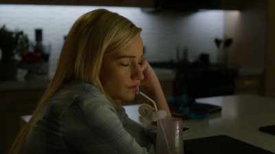 - [sighs] - Dirty John