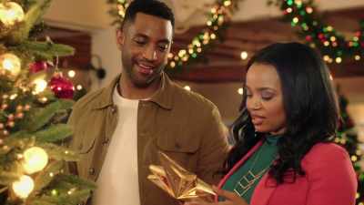 (sighs)
           - So sorry. - Let's Meet Again on Christmas Eve