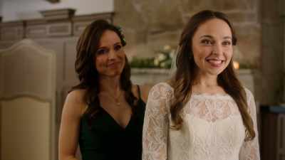 (sighs)
- You do look beautiful. - Christmas Plus One