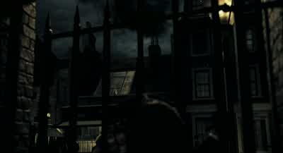 Smoke smoke sign of the devil sign of the devilCity on fire - Sweeney Todd: The Demon Barber of Fleet Street