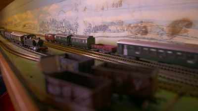Signals, stations, sidings,
old carriages, new carriages. - Great Rail Restorations with Peter Snow