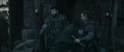 [Sihtric] Get back! Hide! - The Last Kingdom: Seven Kings Must Die